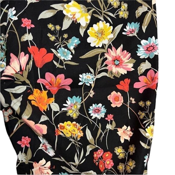 NWT! Loft floral patterned riviera pants - Picture 13 of 14